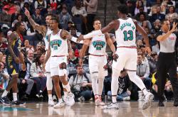 开云官网-开拓者主场输给灰熊,连败状态持续