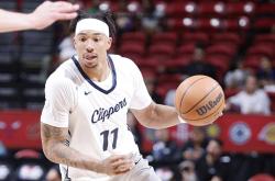 开云体育直播-快船遭遇失利,东西部榜首位置出现波动