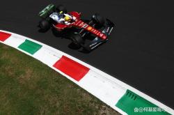 开云体育在线-梅赛德斯绝杀红牛车队，汉密尔顿高光表现的简单介绍