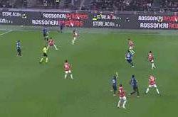 开云体育入口-关于那不勒斯客场表现不佳,积分榜位置下滑的信息