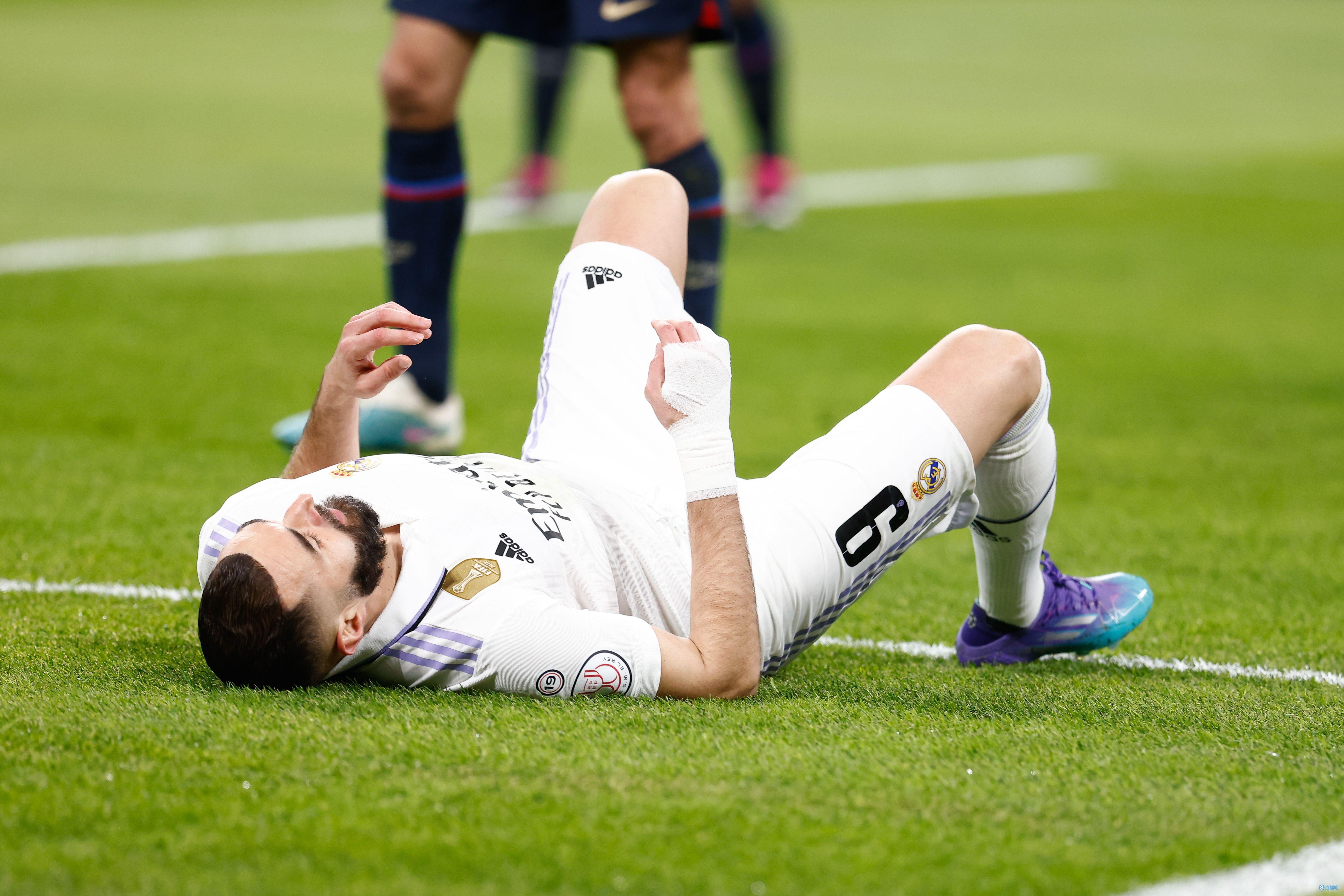 本泽马倒勾射门稳定皇马胜局 本泽马倒勾射门稳定皇马胜局