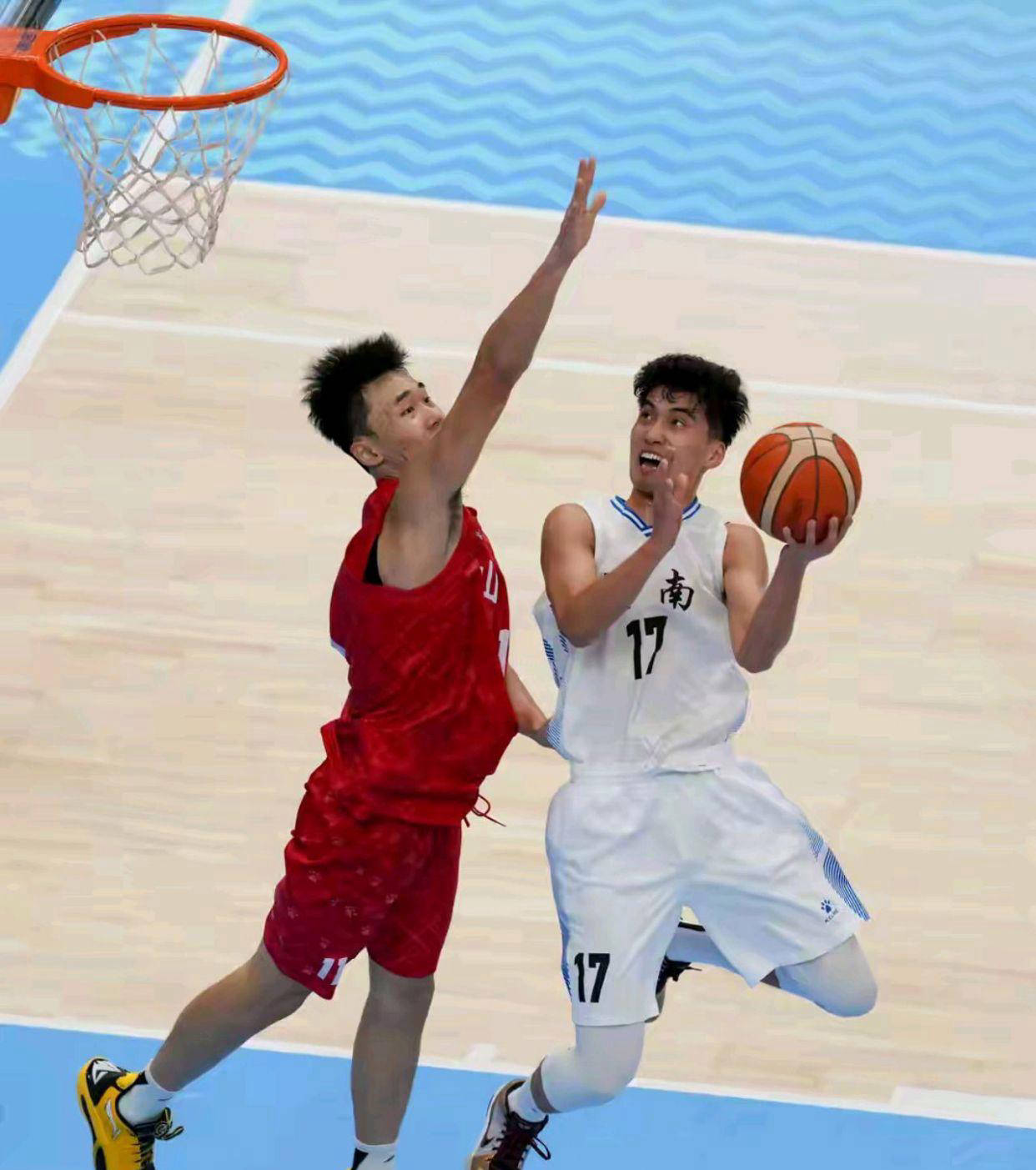 包含河南男篮势不可挡，展现强大实力的词条