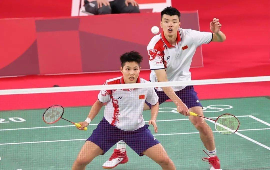 中国队逆转印尼队，黄鸭组合带队取胜